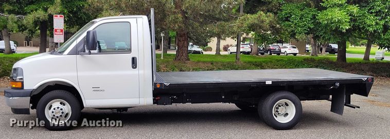 image for item DP5007 2023 Chevrolet Express 4500 flatbed van