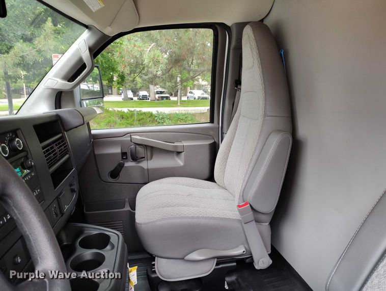 image for item DP5007 2023 Chevrolet Express 4500 flatbed van
