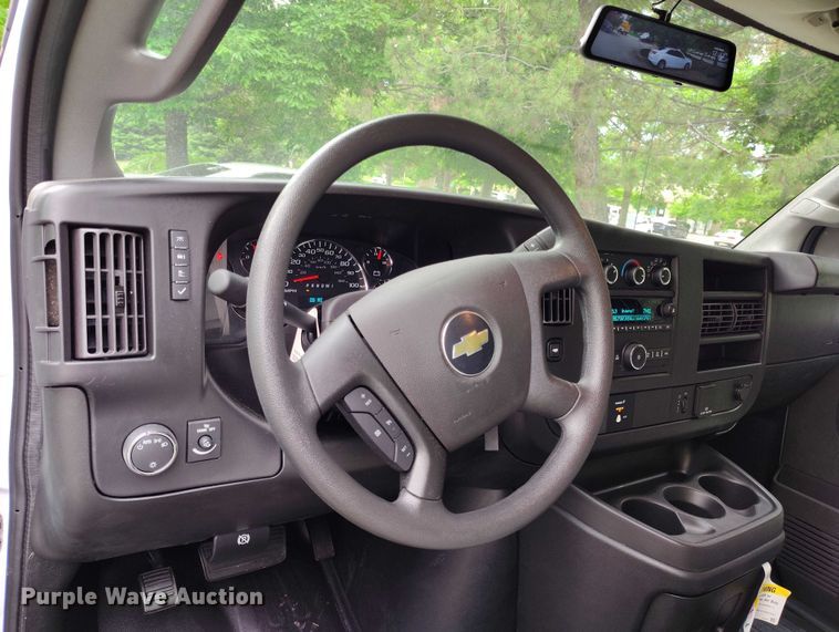 image for item DP5007 2023 Chevrolet Express 4500 flatbed van