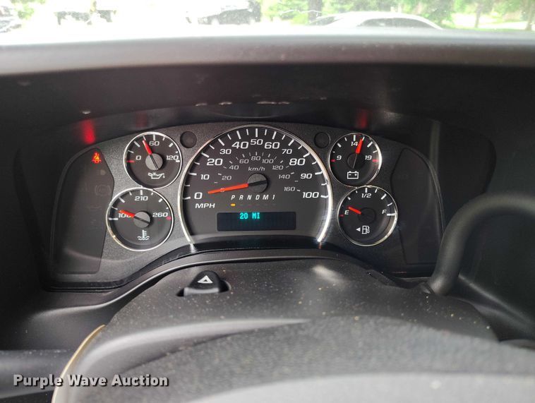 image for item DP5007 2023 Chevrolet Express 4500 flatbed van