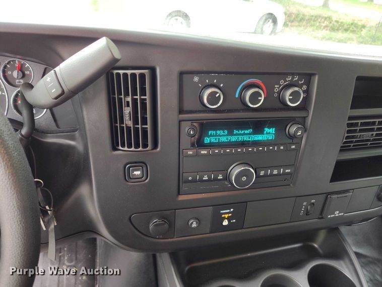 image for item DP5007 2023 Chevrolet Express 4500 flatbed van