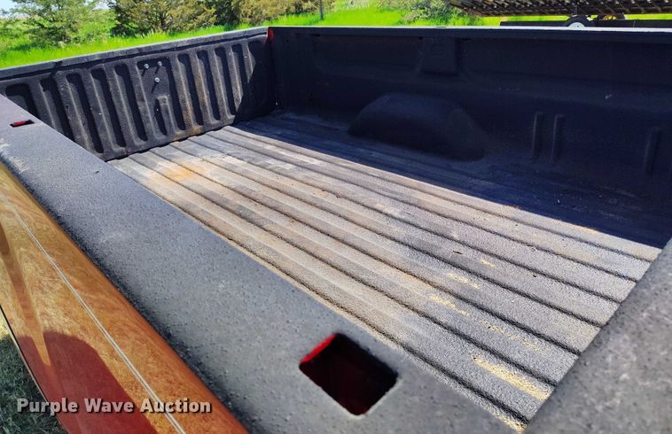 image for item DP5010 2009 GMC Sierra 2500HD Crew Cab pickup truck