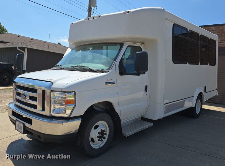 2019 Ford E450 Super Duty