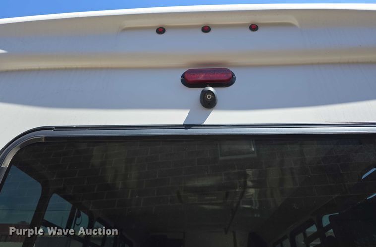 image for item DR3783 2019 Ford E450 Super Duty shuttle bus