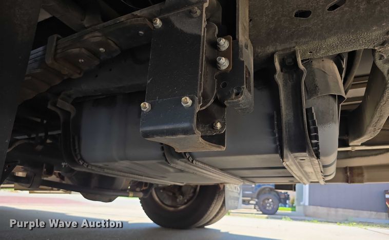 image for item DR3783 2019 Ford E450 Super Duty shuttle bus