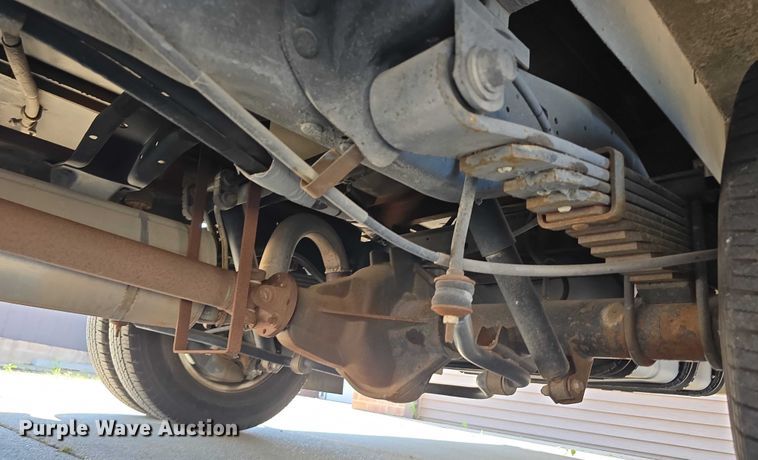 image for item DR3783 2019 Ford E450 Super Duty shuttle bus