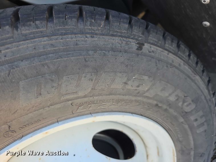 image for item DR3783 2019 Ford E450 Super Duty shuttle bus