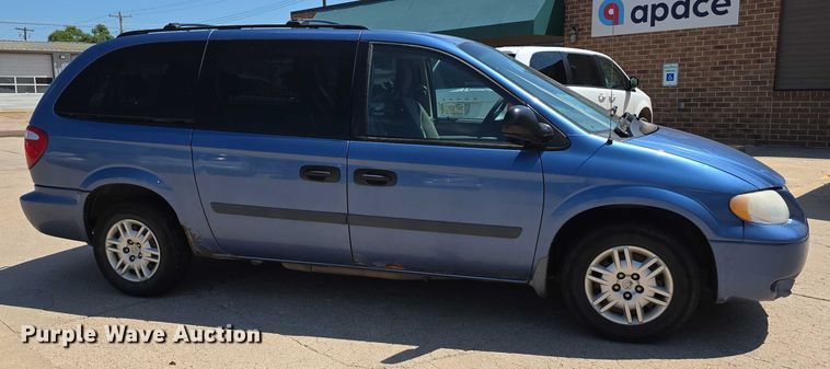 image for item DR3784 2007 Dodge Grand Caravan van
