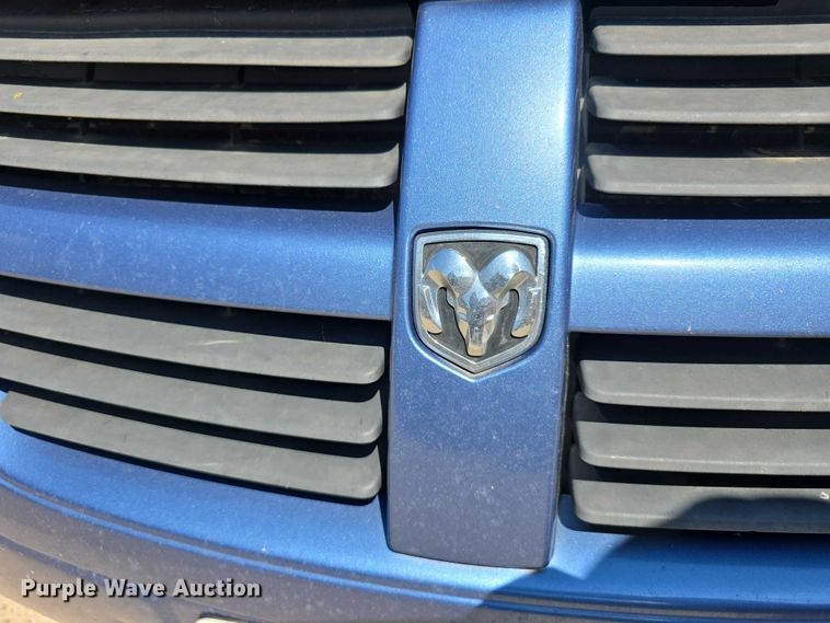 image for item DR3784 2007 Dodge Grand Caravan van