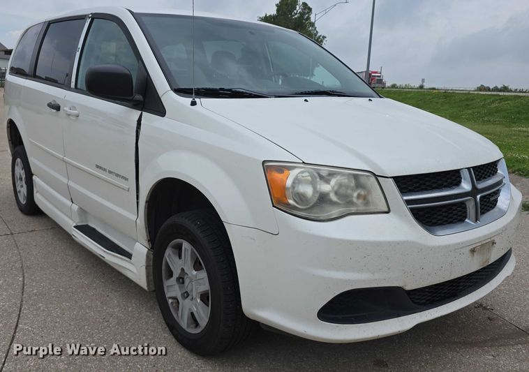 image for item DR3785 2012 Dodge Grand Caravan handicap accessible van