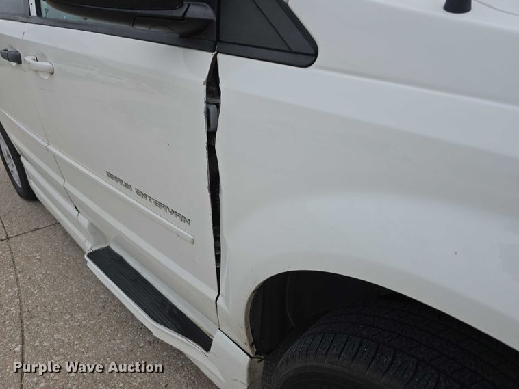 image for item DR3785 2012 Dodge Grand Caravan handicap accessible van