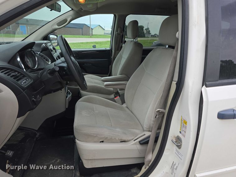 image for item DR3785 2012 Dodge Grand Caravan handicap accessible van