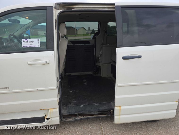 image for item DR3785 2012 Dodge Grand Caravan handicap accessible van