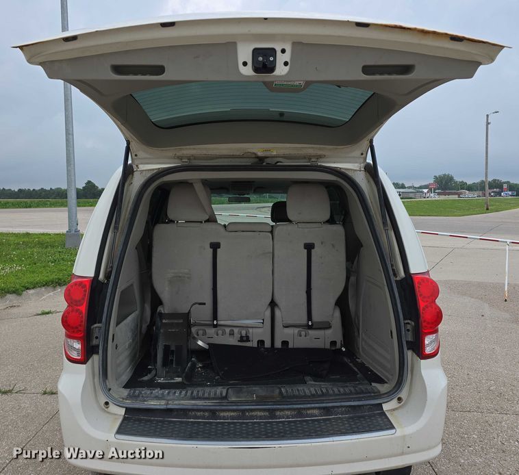 image for item DR3785 2012 Dodge Grand Caravan handicap accessible van