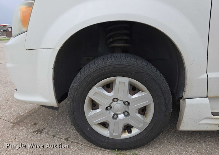 image for item DR3785 2012 Dodge Grand Caravan handicap accessible van