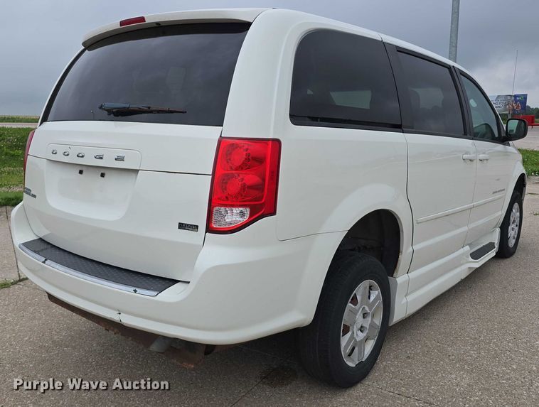 image for item DR3786 2012 Dodge Grand Caravan handicap accessible van