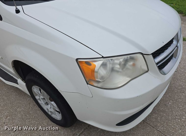image for item DR3786 2012 Dodge Grand Caravan handicap accessible van