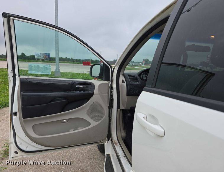 image for item DR3786 2012 Dodge Grand Caravan handicap accessible van