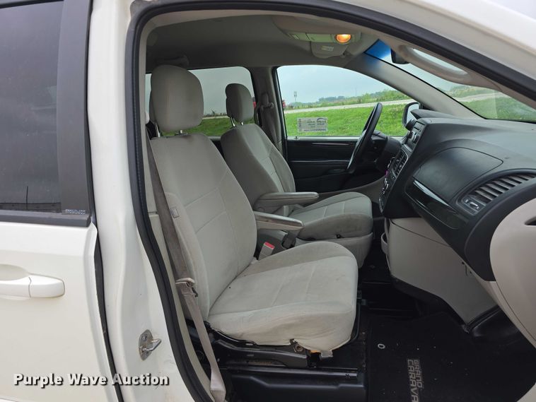 image for item DR3786 2012 Dodge Grand Caravan handicap accessible van