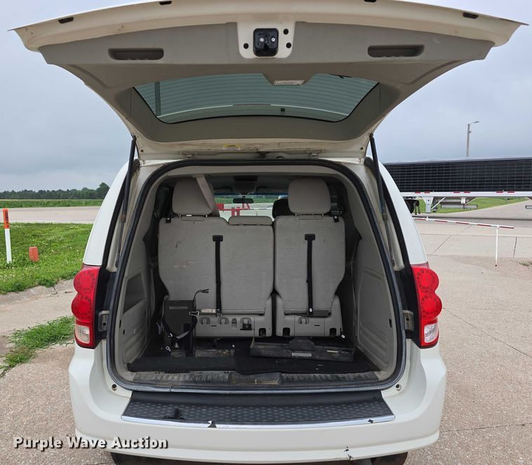 image for item DR3786 2012 Dodge Grand Caravan handicap accessible van