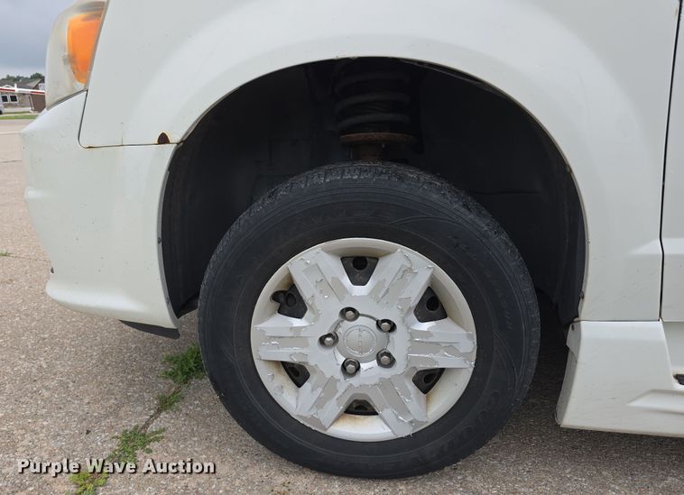 image for item DR3786 2012 Dodge Grand Caravan handicap accessible van