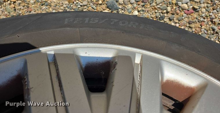 image for item DR3819 2007 Chrysler Town & Country van