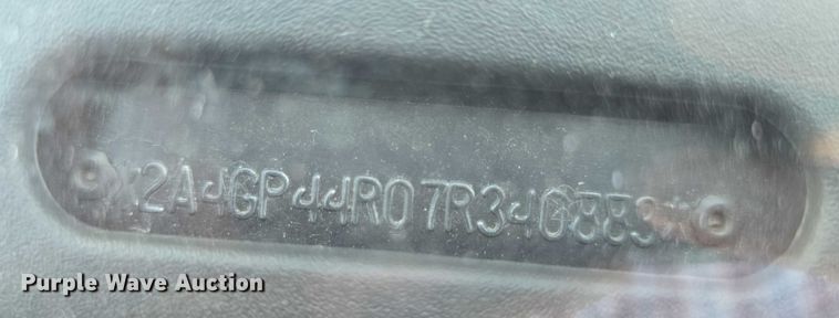 image for item DR3819 2007 Chrysler Town & Country van