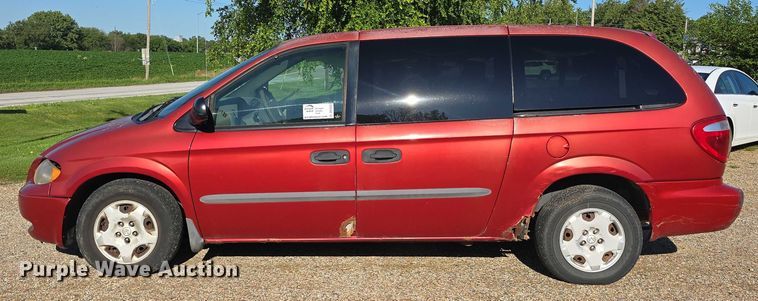 image for item DR3820 2003 Dodge Grand Caravan SE van