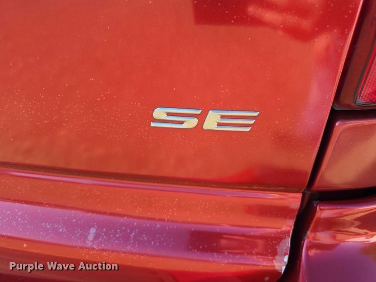 image for item DR3820 2003 Dodge Grand Caravan SE van