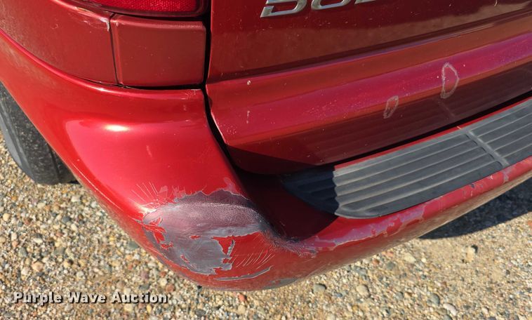 image for item DR3820 2003 Dodge Grand Caravan SE van