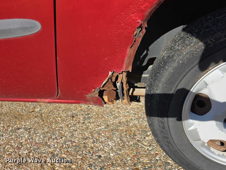 image for item DR3820 2003 Dodge Grand Caravan SE van