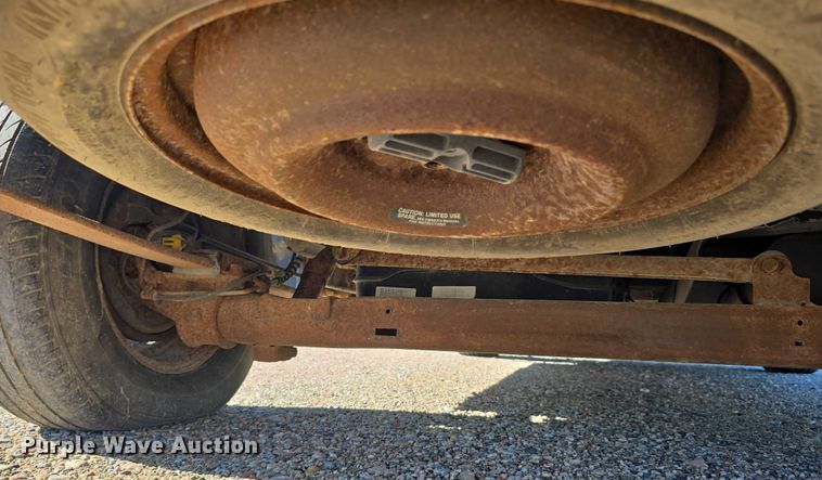 image for item DR3820 2003 Dodge Grand Caravan SE van