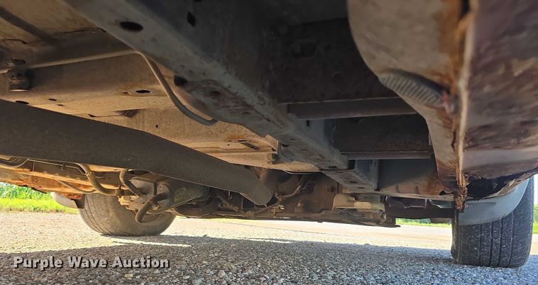 image for item DR3820 2003 Dodge Grand Caravan SE van