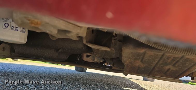 image for item DR3820 2003 Dodge Grand Caravan SE van