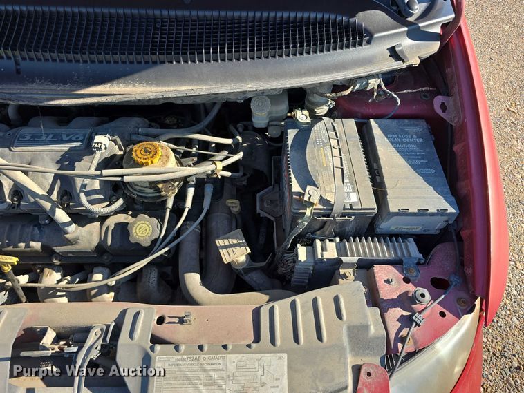 image for item DR3820 2003 Dodge Grand Caravan SE van