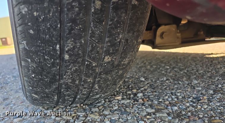 image for item DR3820 2003 Dodge Grand Caravan SE van