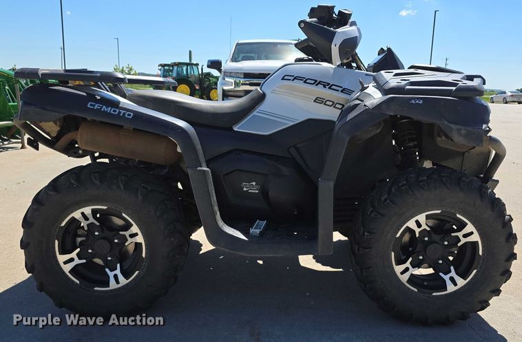 image for item DR3822 2022 CFMOTO CForce 600 ATV