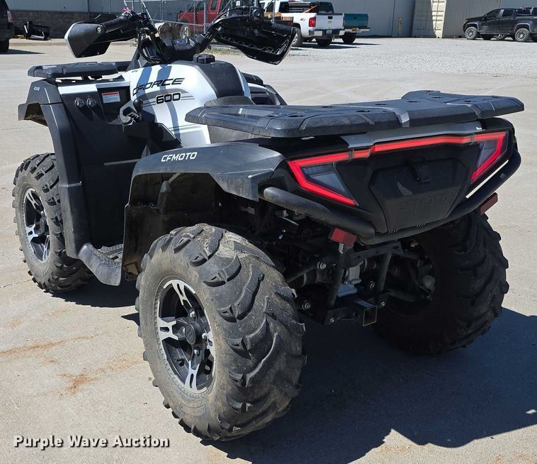 image for item DR3822 2022 CFMOTO CForce 600 ATV