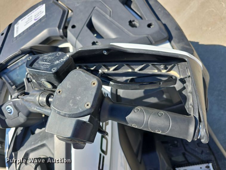 image for item DR3822 2022 CFMOTO CForce 600 ATV