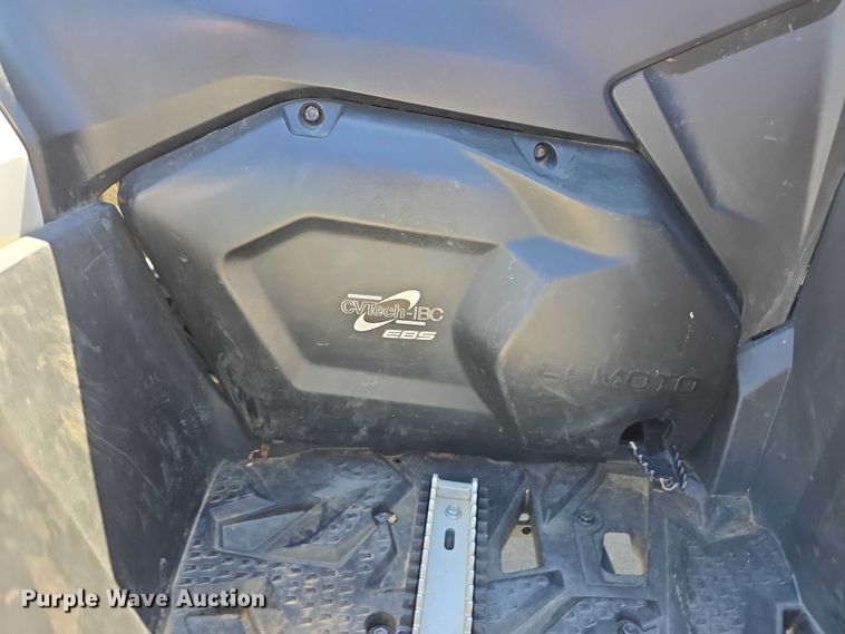 image for item DR3822 2022 CFMOTO CForce 600 ATV