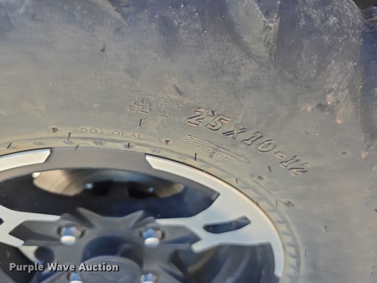 image for item DR3822 2022 CFMOTO CForce 600 ATV