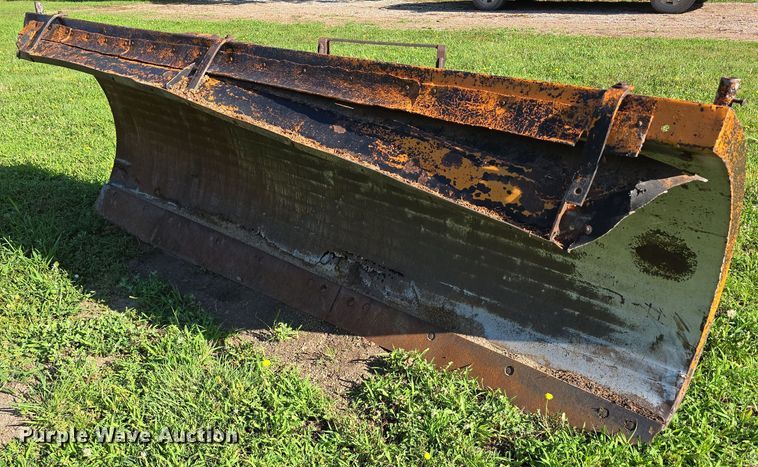image for item DR3866 10' W snow plow