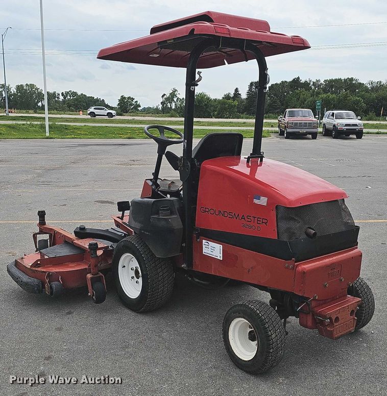 image for item DR3919 Toro Groundsmaster 3280-D lawn mower