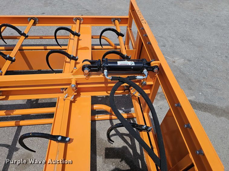 image for item DR3926 2024 LandHonor HAG-112-24Q skid steer bale accumulator grapple