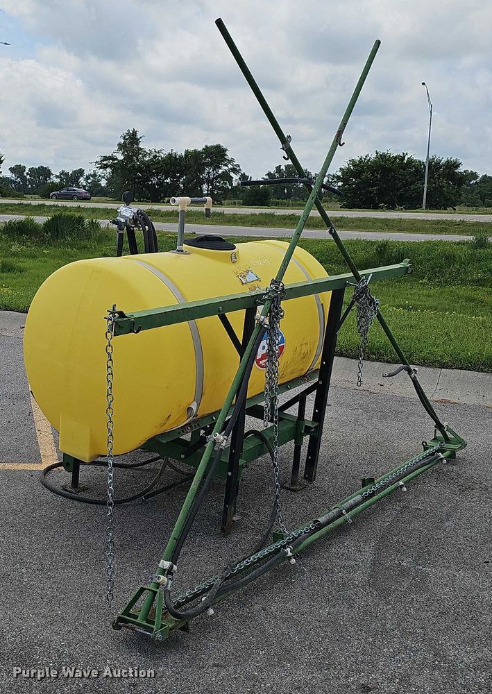 image for item DR3932 turf sprayer