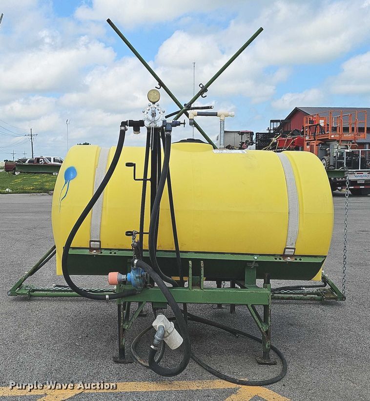 image for item DR3932 turf sprayer