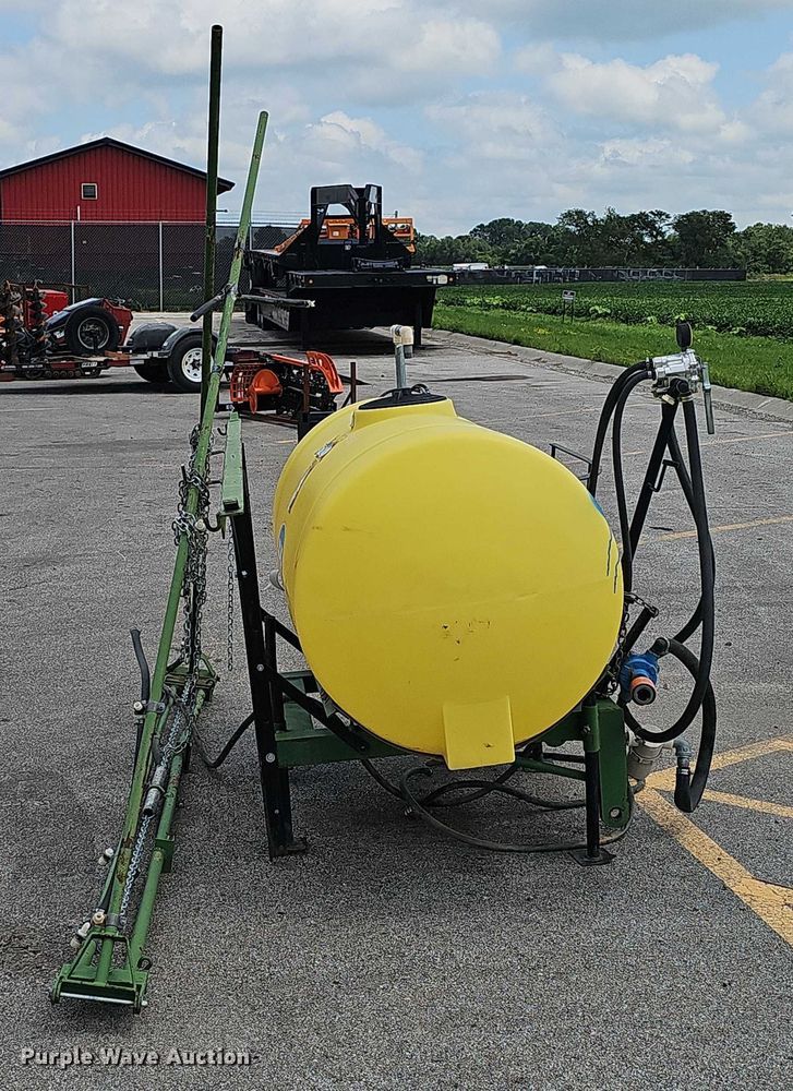 image for item DR3932 turf sprayer