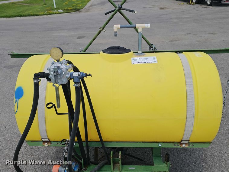 image for item DR3932 turf sprayer