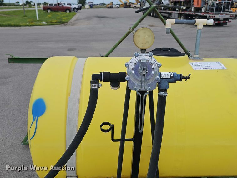 image for item DR3932 turf sprayer