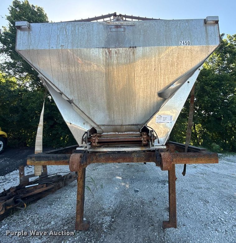 image for item DS3763 Truck attachments